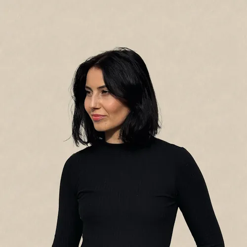 Verena Gruenbacher - Topic