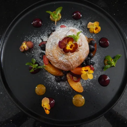 Amazing desserts by Ruv & U