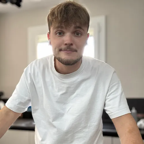 GUILLAUME TE RÉGALE