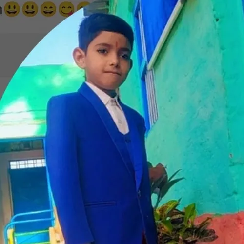 Youtuber boy 987
