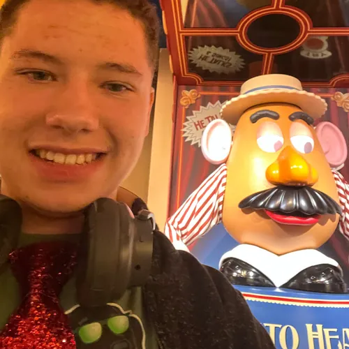 Smoke and fire alarm dude 19