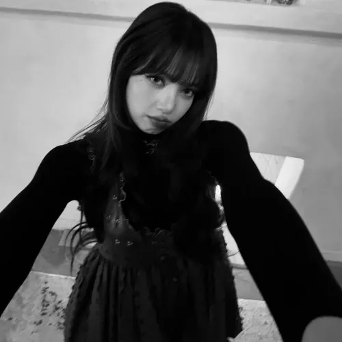 𝒀𝒂𝒏𝒈 𝑪𝒂𝒓𝒐𝒍𝒊𝒏𝒆𖤐.