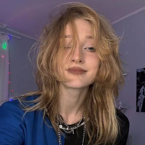 ☆𝐀𝐋𝐄𝐗𝐀☆