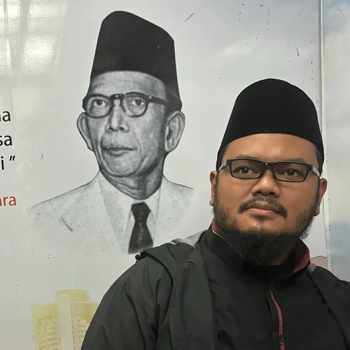 guru gembul