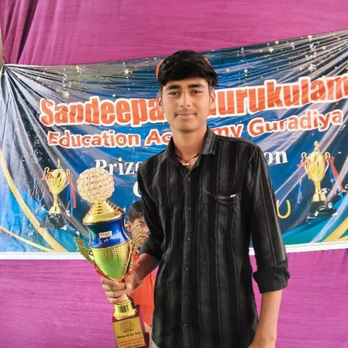 Hariom Sondhiya
