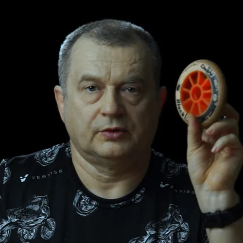 Stary człowiek i może