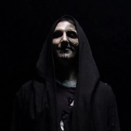 Chris motionless 