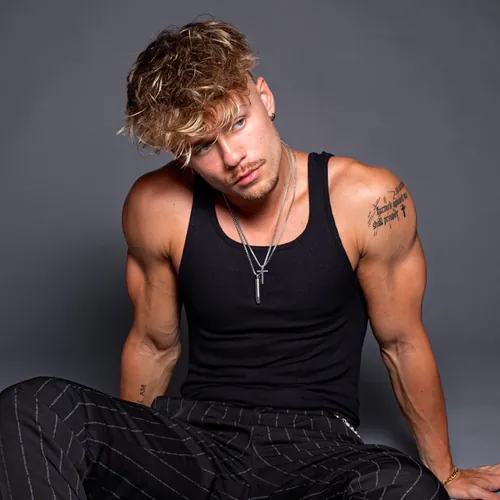 Vik White