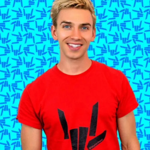 Stephen Sharer Stephen Sharer