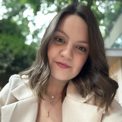 Amanda Rosa de Oliveira