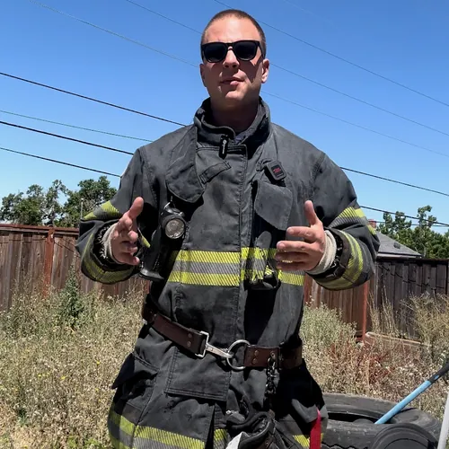 Growandbecomeafirefighter