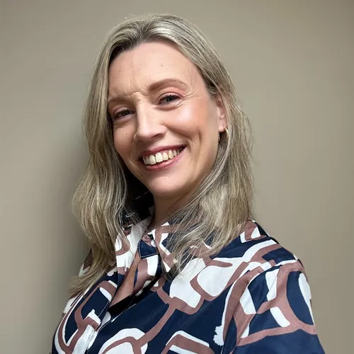 Virginie Robert - Auteure & Conférencière