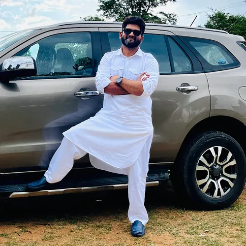 Sayed Mujahid Husain