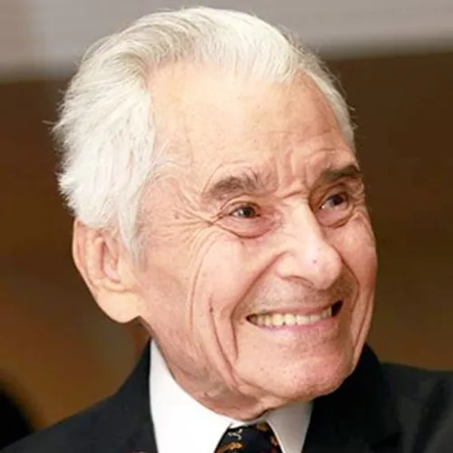 Yiye Ávila