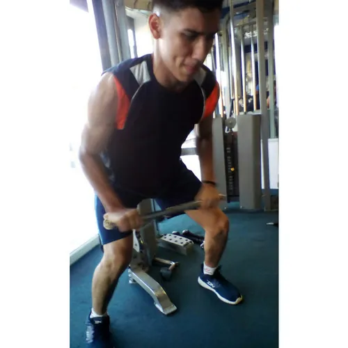 Jonathan Alviarez