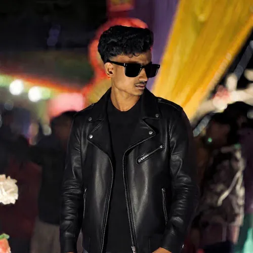 Indian skater subha