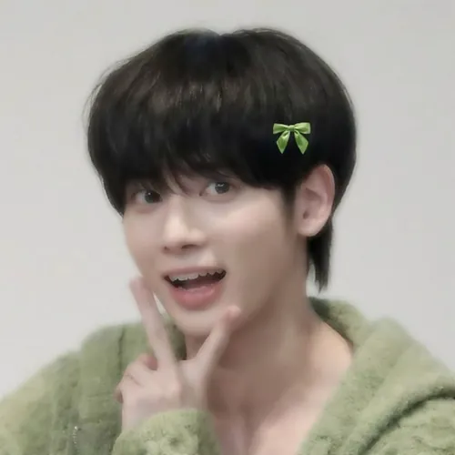 𝑳𝒊𝑳𝒀 ۶٩♡