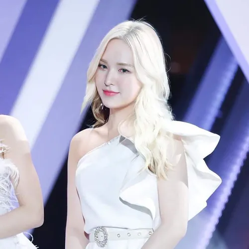 RV WENDY Powerful Vocal